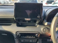 Toyota YARIS лот № 25044 оценка 5  с аукциона в Японии 5