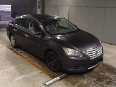 Nissan SYLPHY  с аукциона в Японии