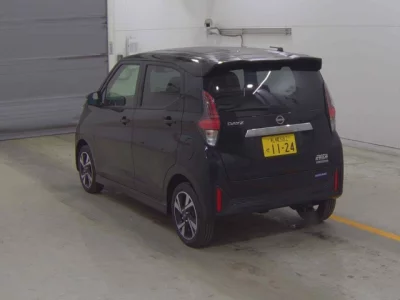 Nissan DAYZ  с аукциона в Японии