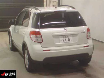 Suzuki SX-4  с аукциона в Японии