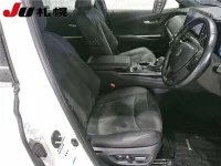 Toyota CROWN лот № 1034 оценка R  с аукциона в Японии 4