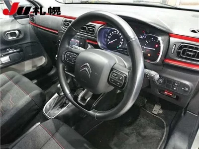 Citroen C3  с аукциона в Японии