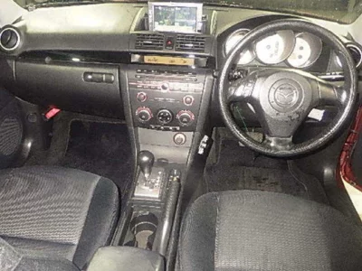 Mazda AXELA  с аукциона в Японии