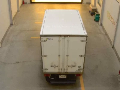 Isuzu ELF  с аукциона в Японии