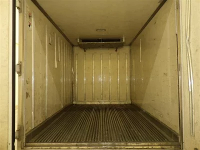 Isuzu ELF  с аукциона в Японии