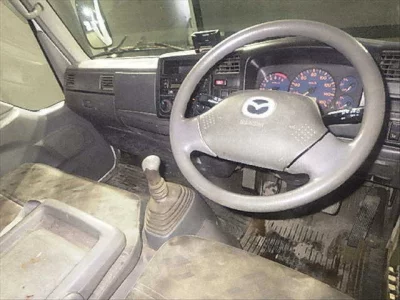 Mazda TITAN  с аукциона в Японии