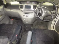 Toyota VOXY лот № 8346 оценка 3.5  с аукциона в Японии 2