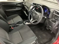 Honda FIT лот № 2274 оценка 4  с аукциона в Японии 3