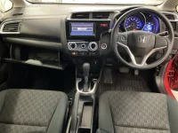Honda FIT лот № 2274 оценка 4  с аукциона в Японии 4
