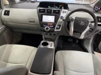Toyota PRIUS ALPHA лот № 2280 оценка 4  с аукциона в Японии 4