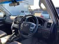 Toyota LAND CRUISER лот № 25061 оценка 4  с аукциона в Японии 2