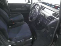 Honda STEP WAGON лот № 7054 оценка 3.5  с аукциона в Японии 3