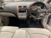 Mitsubishi COLT лот № 2287 оценка 4  с аукциона в Японии 4