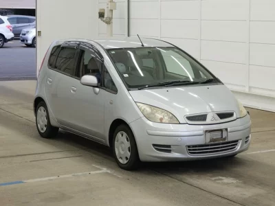 Mitsubishi COLT  с аукциона в Японии