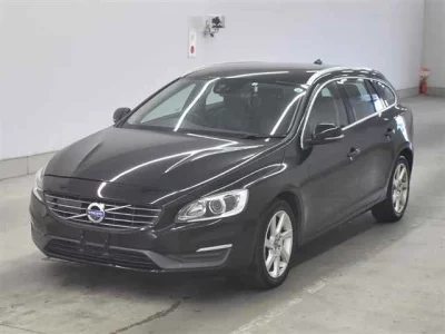 Volvo V60  с аукциона в Японии