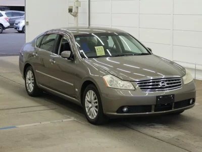 Nissan FUGA  с аукциона в Японии