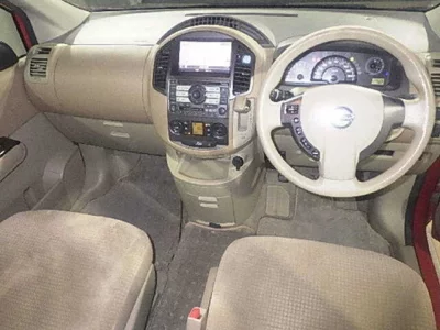 Nissan LAFESTA  с аукциона в Японии