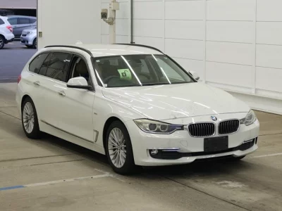 BMW 3-Series  с аукциона в Японии