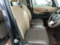 Nissan ROOX лот № 3902 оценка 4  с аукциона в Японии 5