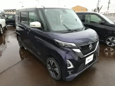 Nissan ROOX  с аукциона в Японии