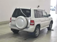 Mitsubishi PAJERO IO лот № 25069 оценка 3.5  с аукциона в Японии 4