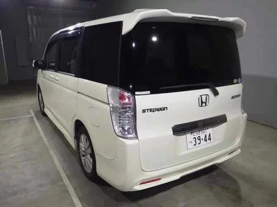Honda STEP WAGON
