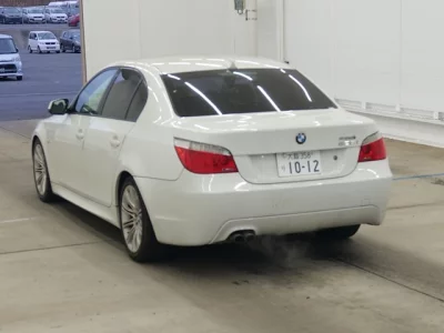 BMW 5-Series  с аукциона в Японии