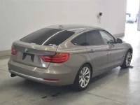 BMW 3-Series лот № 25071 оценка 4  с аукциона в Японии 4