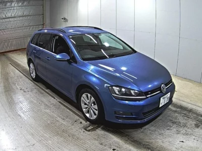 Volkswagen GOLF VARIANT