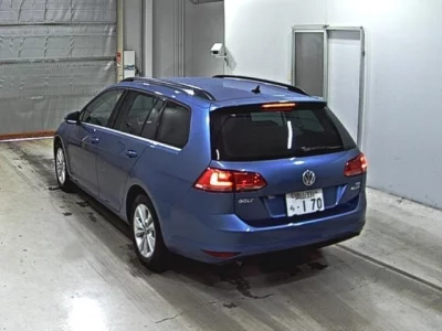 Volkswagen GOLF VARIANT