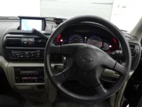 Nissan RNESSA лот № 7004 оценка 3  с аукциона в Японии 4