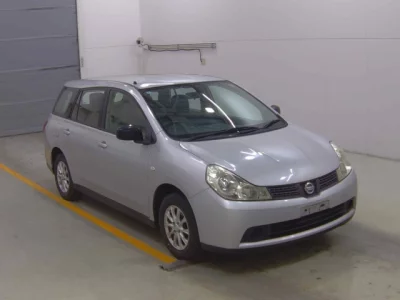 Nissan WINGROAD