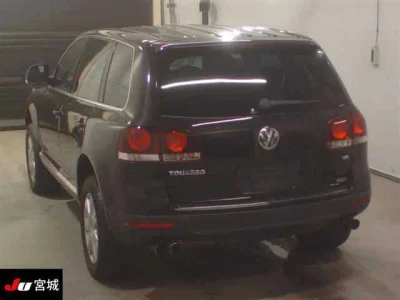 Volkswagen Touareg  с аукциона в Японии