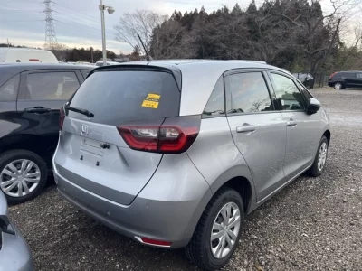 Honda FIT  с аукциона в Японии