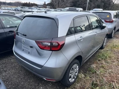 Honda FIT  с аукциона в Японии