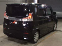 Mitsubishi DELICA D2 лот № 8406 оценка 3.5  с аукциона в Японии 4