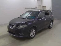 Nissan X-TRAIL лот № 7010 оценка 4  с аукциона в Японии 2