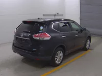 Nissan X-TRAIL лот № 7010 оценка 4  с аукциона в Японии 3
