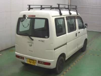Daihatsu HIJET VAN лот № 18 оценка R  с аукциона в Японии 6
