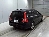 Volvo V70 лот № 2064 оценка 4  с аукциона в Японии 4
