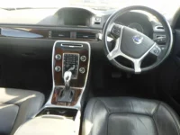 Volvo V70 лот № 2064 оценка 4  с аукциона в Японии 2