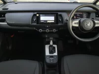 Honda FIT лот № 18 оценка 3  с аукциона в Японии 3