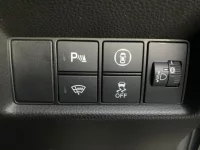 Honda FIT лот № 18 оценка 3  с аукциона в Японии 7