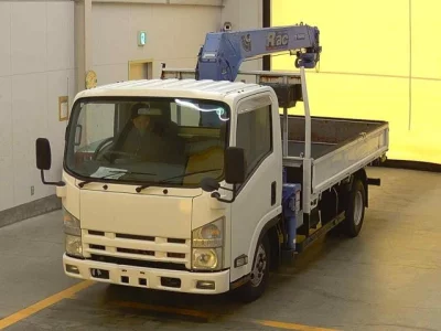 Isuzu ELF  с аукциона в Японии