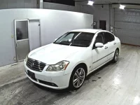 Nissan FUGA лот № 2079 оценка 3.5  с аукциона в Японии 3