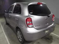 Nissan MARCH лот № 3032 оценка 3.5  с аукциона в Японии 3