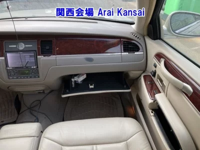 Ford LINCOLN TOWNCAR  с аукциона в Японии