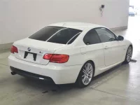 BMW 3-Series лот № 25088 оценка 4  с аукциона в Японии 4