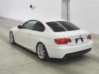 BMW 3-Series лот № 25088 оценка 4  с аукциона в Японии 1