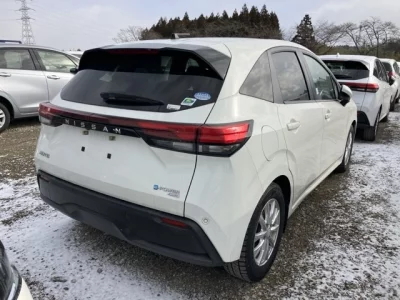 Nissan NOTE  с аукциона в Японии